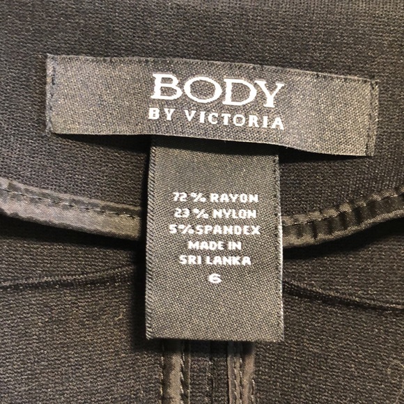 Black blazer - Picture 2 of 3